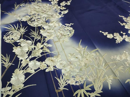 平和屋本店■極上　訪問着　総手刺繍　吉祥花丸文　暈し染め　鉄紺色地　金糸　逸品　DZAA2569kh5 - 平和屋