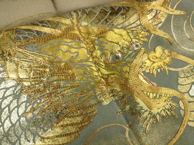 平和屋本店■極上　金彩工芸　長谷川宏　色留袖　吉祥金襴　駒刺繍　龍　立波　暈し染め　金銀彩　本金箔　桑染色地　逸品　DZAA2613kh5 - 平和屋
