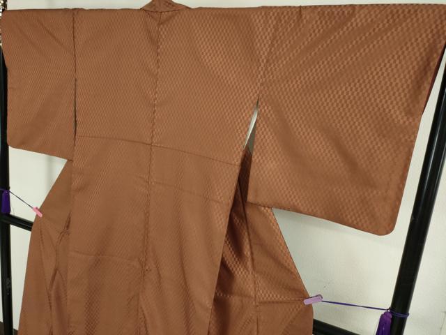 平和屋本店■超希少　本場黄八丈　市松綾織　東京都無形文化財　山下めゆ　遠州茶色地　たとう紙付き　逸品　DZAA3100kh5 - 平和屋