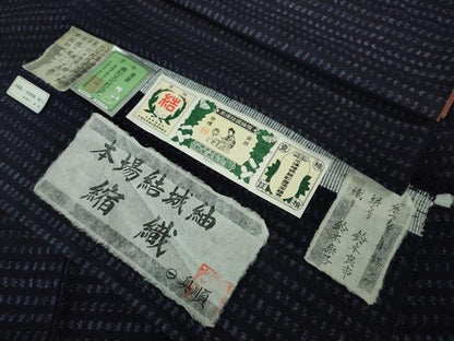 平和屋本店■極上 本場結城紬 重要無形文化財 縮織 奥順謹製 高機 手織 糸:小林シゲ 絣:鈴木良一 織:鈴木康子 証紙付き　逸品　DZAA3277kh5