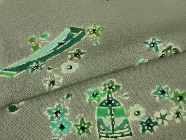 平和屋本店■極上　工芸着物　型絵染　小紋　単衣　蝶　舟　鐘　薄利休色地　逸品　DZAA3343kh5