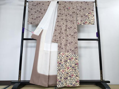 平和屋本店■最高級　城間栄順　本場琉球紅型　訪問着　花唐草文　暈し染め　逸品　DZAA3350kh5