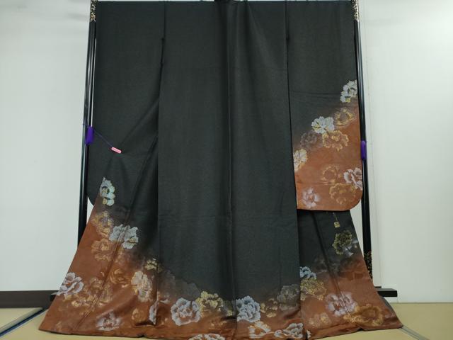 平和屋本店■希少 キモノデザイナー 斉藤上太郎 振袖・長襦袢(袷)セット お召地 牡丹 黒地 暈し染め 金糸 銀通し地 逸品 DZAA3406kh5 - 平和屋
