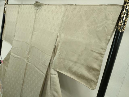 平和屋本店■極上　皇室献上作家　藤井寛　色留訪問着　駒刺繍　エ霞雲重ね　金彩　白橡色地　逸品　DZAA3571kh5