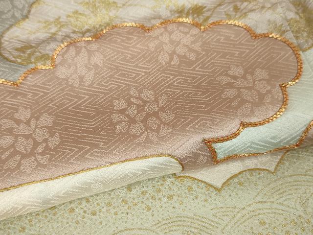 平和屋本店■極上　皇室献上作家　藤井寛　色留訪問着　駒刺繍　エ霞雲重ね　金彩　白橡色地　逸品　DZAA3571kh5