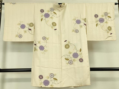 平和屋本店■極上　羽織　菊唐草文　鳥の子色地　金彩　羽織紐付き　逸品　DZAA3621kh5