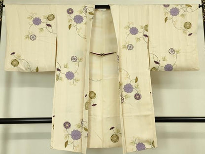 平和屋本店■極上　羽織　菊唐草文　鳥の子色地　金彩　羽織紐付き　逸品　DZAA3621kh5