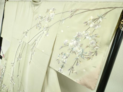 平和屋本店■極上　訪問着　駒刺繍　総手刺繍　吉祥花文　暈し染め　白緑色地　逸品　未使用　DZAA3729kh5