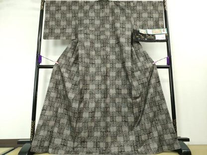 平和屋本店●極上　本場大島紬　十八算　12マルキ　古代染色純泥染　寿文　永長織物謹製　証紙付き　逸品　未使用　DZAA3749kh5