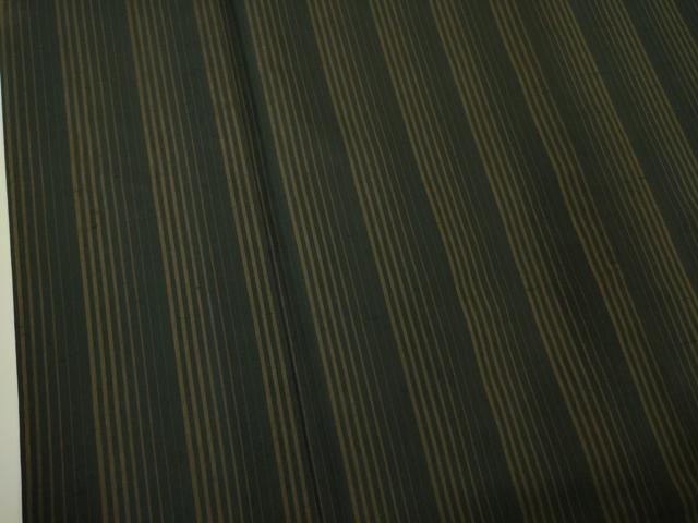 平和屋本店■極上　夏物　石川県指定無形文化財　夏牛首紬　白山工房　手織り　縞　羊羹色地　まるやま扱い　逸品　DZAA3895kh5