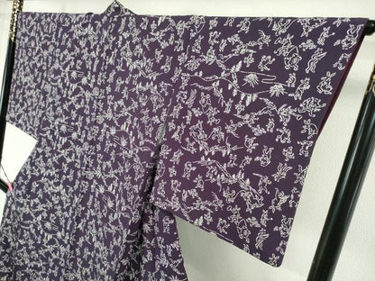平和屋本店●極上 銀座越後屋 小紋 鳥獣戯画 紫紺色地 逸品 DZAA4051kh5