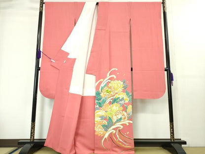 平和屋本店●極上　創業460年・千總　振袖　刺繍　立波花文　韓紅色地　金糸　松坂屋染織名作展　逸品　DZAA4062kh6