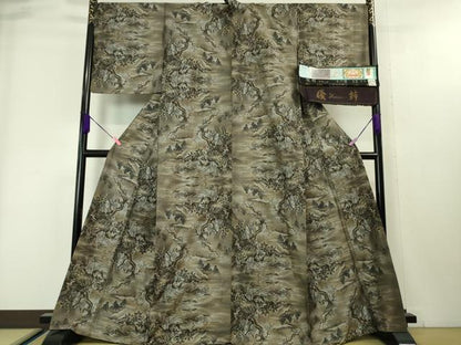 平和屋本店●極上　本場大島紬　十八算　12マルキ　優粋ブランド　屋久杉染　花鳥風景図　窪田織物謹製　証紙付き　逸品　DZAA4080kh5