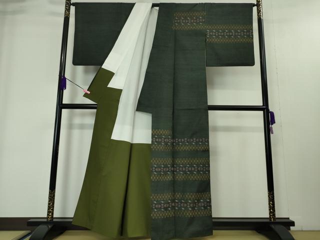 平和屋本店●希少　本場琉球　読谷山花織　訪問着　紬地　照屋冨美子作　草木染　褐返色地　証紙付き　逸品　DZAA4086kh5
