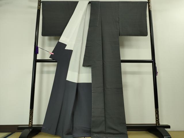 平和屋本店■極上　池田重子コレクション 結城紬 奥順謹製 はたおり娘　池田重子の色　色無地　消炭　証紙付き　逸品　未使用　DZAA4149kh5