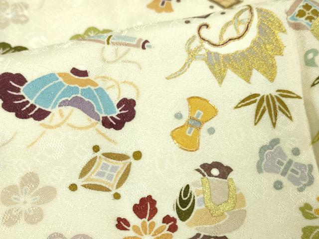 平和屋本店■極上　訪問着　駒刺繍　宝尽くし飛鶴文　象牙色地　金彩　逸品　未使用　DZAA4226kh5