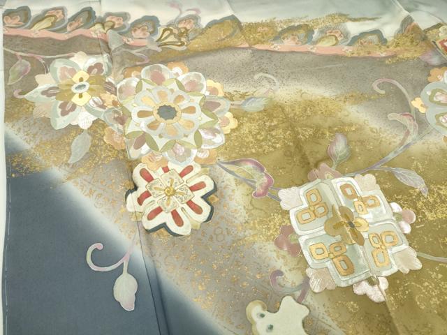 平和屋本店■希少　皇室献上作家　野村静枝　佐賀錦　色留袖　駒刺繍　花唐草文　暈し染め　秘色色地　金銀彩　逸品　DZAA4229kh5