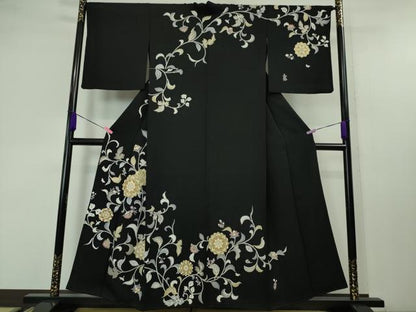 平和屋本店■極上　訪問着　駒刺繍　花唐草文　背抜き仕立て　黒地　金彩　逸品　DZAA4231kh5