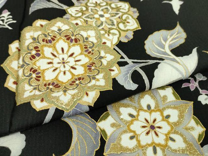 平和屋本店■極上　訪問着　駒刺繍　花唐草文　背抜き仕立て　黒地　金彩　逸品　DZAA4231kh5