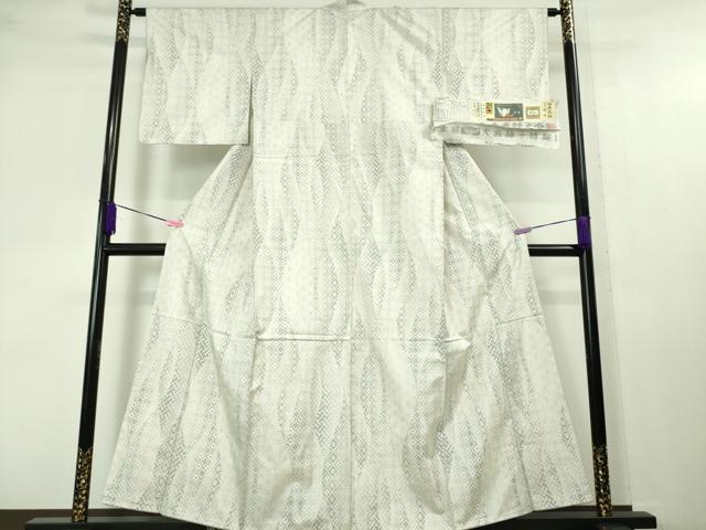 平和屋本店●極上 本場大島紬 白大島紬 桑原織物 二代目 桑原啓之介 7マルキ 片羽白絣 紀行 証紙・鑑定証付き 逸品 未使用 DZAA4251kh5