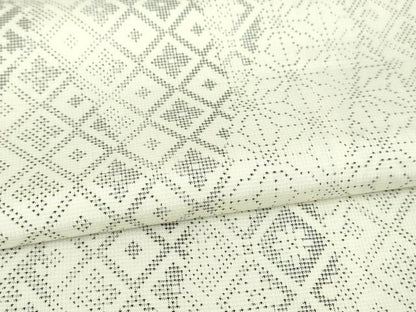 平和屋本店●極上 本場大島紬 白大島紬 桑原織物 二代目 桑原啓之介 7マルキ 片羽白絣 紀行 証紙・鑑定証付き 逸品 未使用 DZAA4251kh5