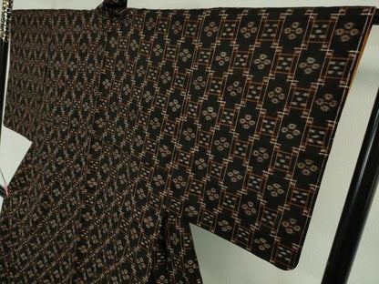 平和屋本店■極上　国指定重要無形文化財　本場久米島紬　吉田カマド作　手織　草木染　泥染　証紙付き　逸品　未使用　DZAA4263kh5