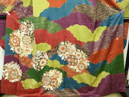 平和屋本店●極上　皇室献上作家　藤井寛　振袖　駒刺繍　雲取り花唐草文　金彩　逸品　DZAA4411kh5