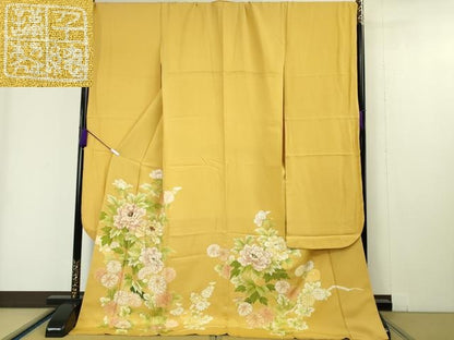 平和屋本店■極上　創業460年・千總　振袖　駒刺繍　牡丹　藤黄色地　金彩　逸品　DZAA4438kh5