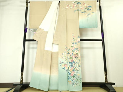 平和屋本店■極上　本加賀友禅作家　押田正義　訪問着　松竹梅花文　暈し染め　薄香色地　逸品　DZAA4459kh5