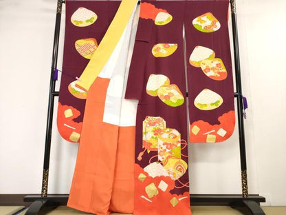平和屋本店■極上　銀座　志ま亀　振袖・長襦袢(無双仕立て)セット　貝合わせ　貝桶　葡萄色地　金彩　たとう紙付き　逸品　DZAA4537kh5
