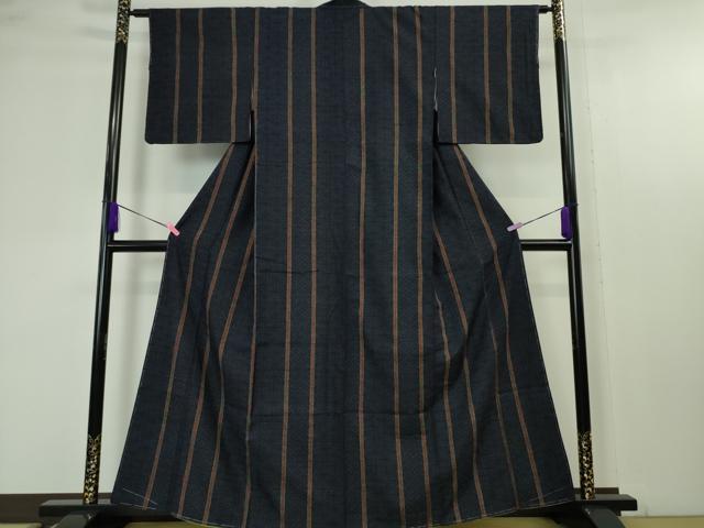 平和屋本店●極上　人間国宝 田中林次 本場結城紬 重要無形文化財 80亀甲 結織苑 やまと誂製 証紙・保証書付き 逸品　未使用　DZAA4633kh5