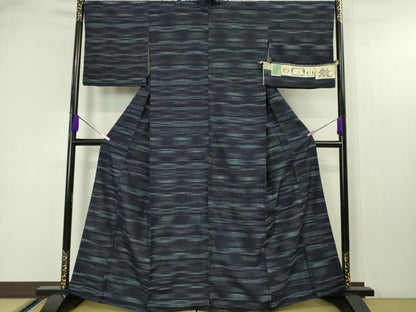 平和屋本店■極上　本場結城紬　重要無形文化財　伝統工芸士　大久保雅道　藍染　龍　証紙付き　逸品　DZAA4646kh5