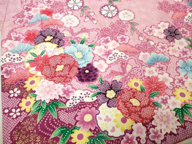 平和屋本店■極上　七五三　女の子　7歳　祝着・襦袢(半衿刺繍)セット　舞蝶花文　金彩　洗える着物　逸品　DZAA4669kh5