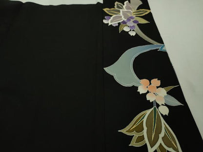 平和屋本店●極上 染刺工芸 大羊居 東京友禅 黒留袖 刺繍 草花文 金糸 逸品 DZAA4714kh5
