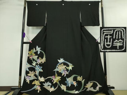 平和屋本店●極上 染刺工芸 大羊居 東京友禅 黒留袖 刺繍 草花文 金糸 逸品 DZAA4714kh5