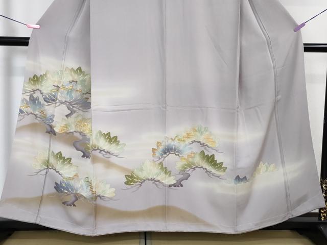 平和屋本店●極上 創業460年・千總 色留袖 刺繍 松 暈し染め 藤色地 三越扱い 逸品 未使用 DZAA4841kh5