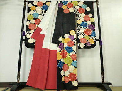 平和屋本店■極上　セミアンティーク　大正ロマン　振袖　駒刺繍　観世水　梅　黒地　金彩　逸品　DZAA4845kh5
