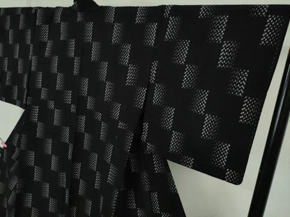 平和屋本店▽極上 綿紬 単衣 斜線文 綿 黒地 逸品 DZAA4859kh5