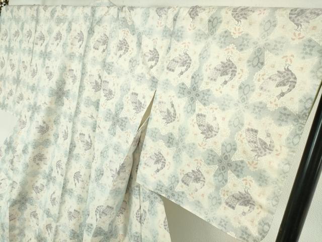 平和屋本店●極上 本場大島紬 白大島 恵大島織物謹製 白恵泥 西武百貨店扱い 証紙付き 逸品 未使用 DZAA4968kh5
