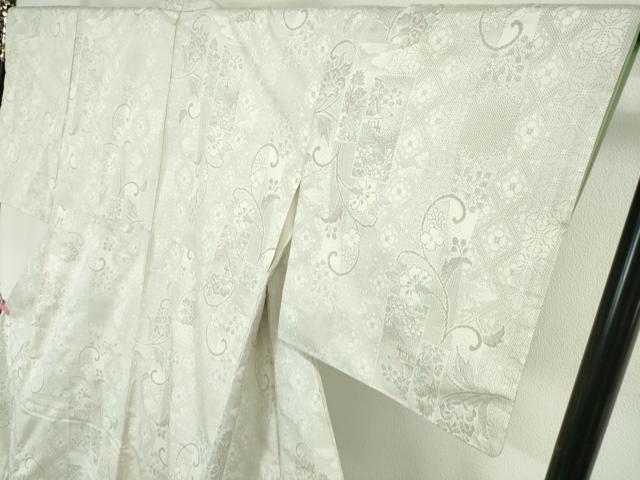 平和屋本店●極上 伝統工芸士 丸野勝寛 白井清道 本場大島紬 白大島 花唐草文 丸宮織物謹製 証紙付き 逸品 DZAA4969kh5