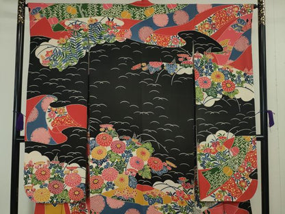 平和屋本店●極上 和染紅型 栗山紅型 栗山吉三郎 振袖 舞蝶花文 鬼しぼ縮緬 黒地 逸品 DZAA4990kh5