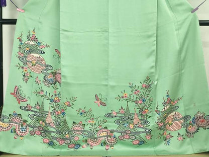 平和屋本店●最高級 城間栄順 本場琉球紅型 訪問着 舞蝶網干花文 若緑色地 高島屋扱い 逸品 DZAA4991kh5