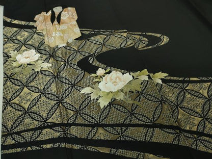 平和屋本店●極上 山口静樹 山口美術織物 訪問着 御衣 錦繍 刺繍 人物 草花 黒地 金糸 冊子付き 逸品 DZAA4995kh5