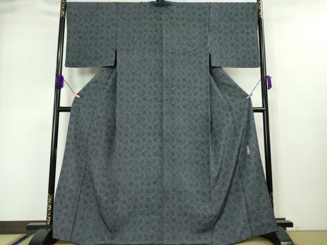平和屋本店■極上　重要無形文化財　人間国宝　中村勇二郎　江戸小紋　草木染　献上古代菊　濃紺地　証紙付き　逸品　DZAA5024kh5