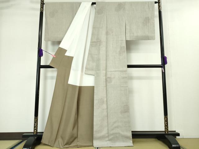 平和屋本店■極上　本場結城紬　重要無形文化財　地機　奥順謹製　80亀甲　飛び亀甲柄　雪輪重ね　枯野色地　証紙付き　逸品　DZAA5035kh5