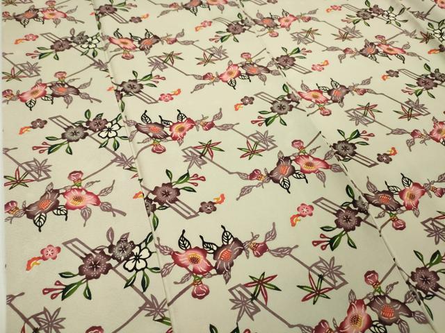 平和屋本店●希少 金城紅型染工房 金城盛弘 琉球びんがた 小紋 草花文 素色地 反端付き 逸品 DZAA5044kh5