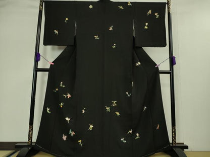 平和屋本店●極上 訪問着 駒刺繍 草花文 黒地 金彩 鬼しぼ縮緬 逸品 未使用 DZAA5051kh5