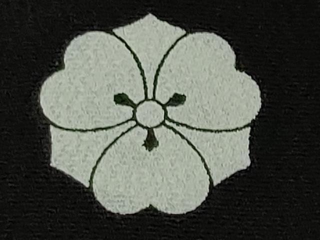 平和屋本店●極上 創業460年・千總 黒留袖 螺鈿 駒刺繍 鳳凰 菊 暈し染め 金彩 逸品 DZAA5057kh5