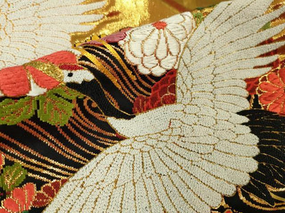 平和屋本店●極上 中国三大刺繍 相良刺繍 色打掛 和装 婚礼 結婚式 花嫁 神社挙式 唐織 飛鶴松文 本金箔 逸品 DZAA5241kh5