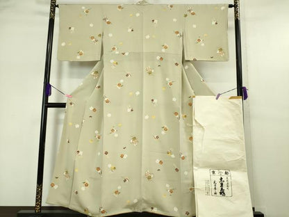 平和屋本店■極上　銀座　志ま亀　小紋　楽器　梅楓文　砂色地　鬼しぼ縮緬　たとう紙付き　逸品　DZAA5361kh5